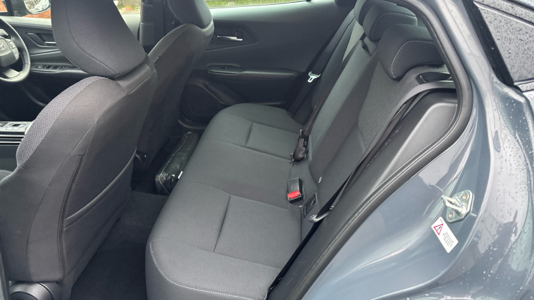 Toyota Prius 2.0 PHEV Design 5dr CVT Hatchback